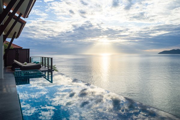 CHI 500 TRIỆU CHO KỲ NGHĨ 3 NGÀY 2 ĐÊM TẠI RESORT ĐỘC ĐÁO NÀY ! 